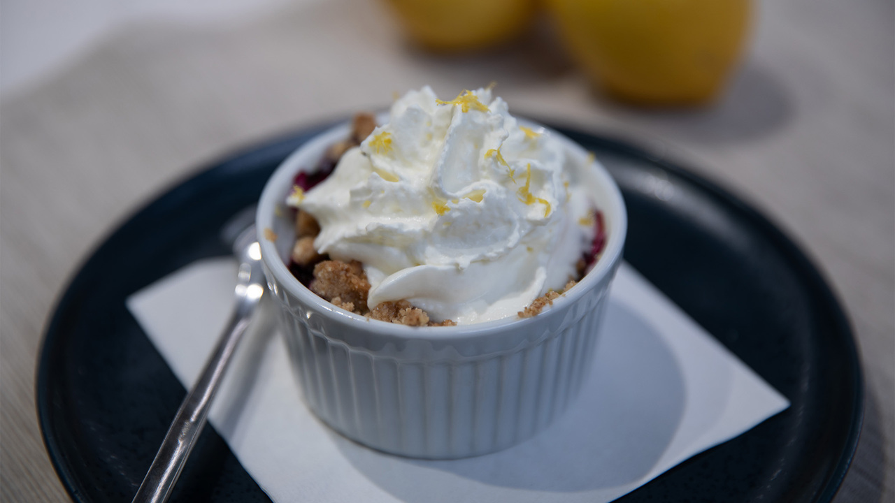 Individual Blueberry Crisps