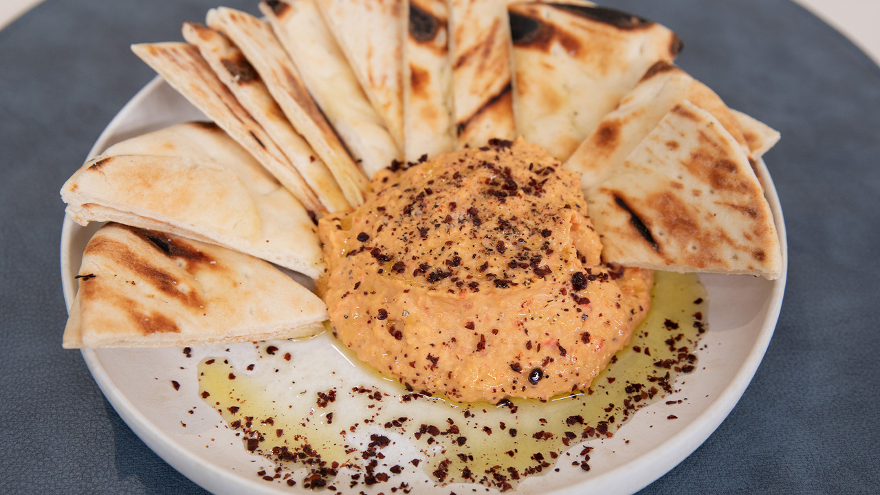 Roasted Red Pepper Hummus