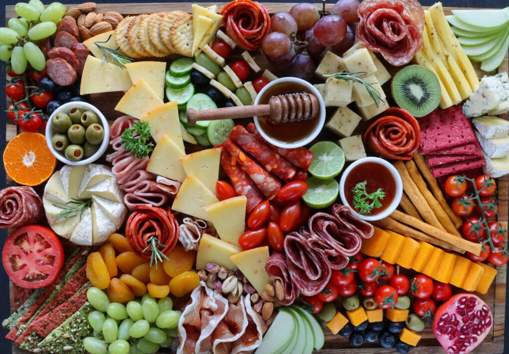 Virtual Build-A-Board & Bubbly: Charcuterie, Crudité & Antipasto